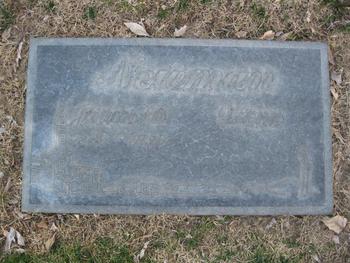 Newman,   James Berry gravesite