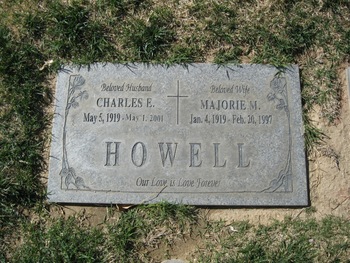 Howell, Marjorie Maxine gravesite
