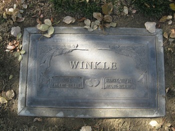 Winkle, Lois B. gravesite
