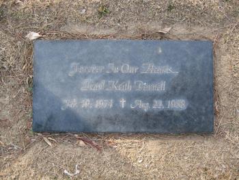 Parnell,   Karl Keith gravesite