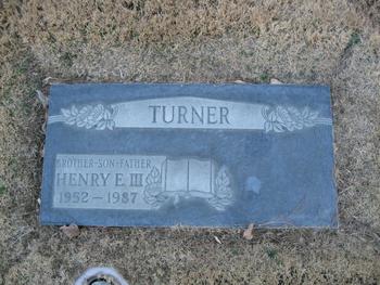 Turner, III Henry E. gravesite