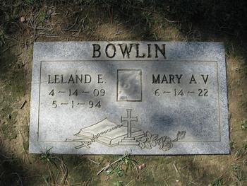 Bowlin, Leland Earl gravesite