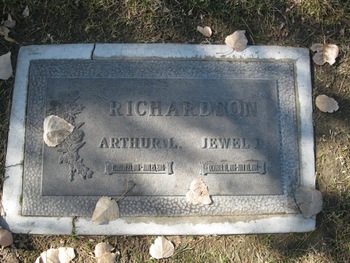 Richardson, Arthur Lee gravesite