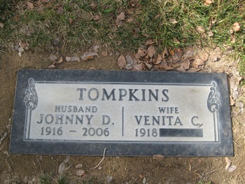 Tompkins, Johnny D. gravesite