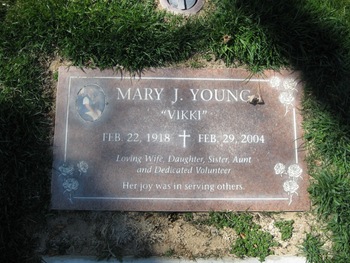 Young, Mary Jean ('Vikki') gravesite