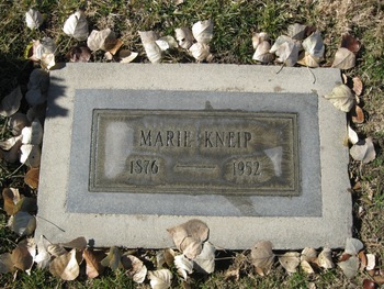 Kneip, Greeley Marie gravesite