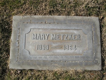 Metzker, Mary gravesite