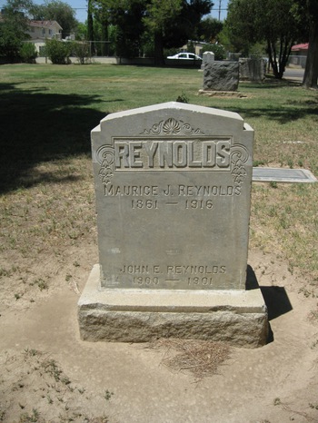 Reynolds, John Edwards gravesite