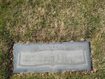 Mauldin, Alberta gravesite