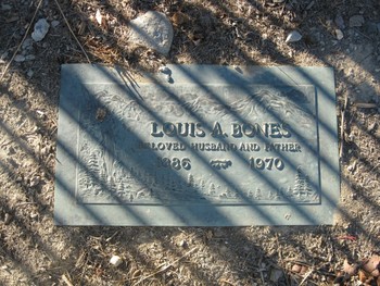 Bones,   Louis Arthur gravesite