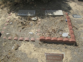 Unknown,   J gravesite