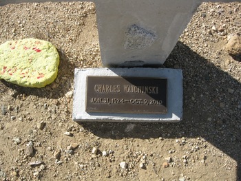 Watchinski,   Charles W. gravesite